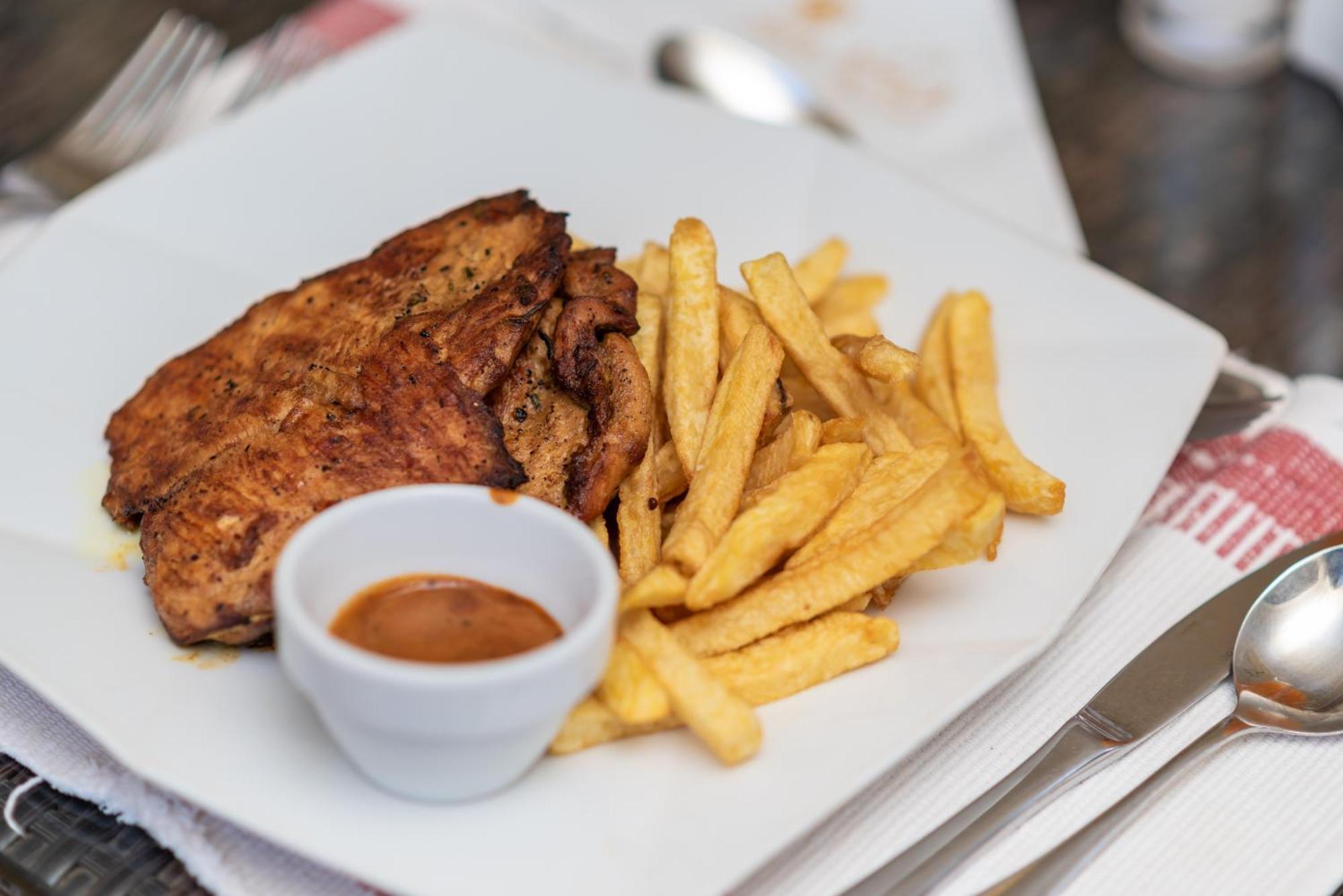Muthu Sovereign Suites & Spa, Limuru Road, Nairobi Екстер'єр фото